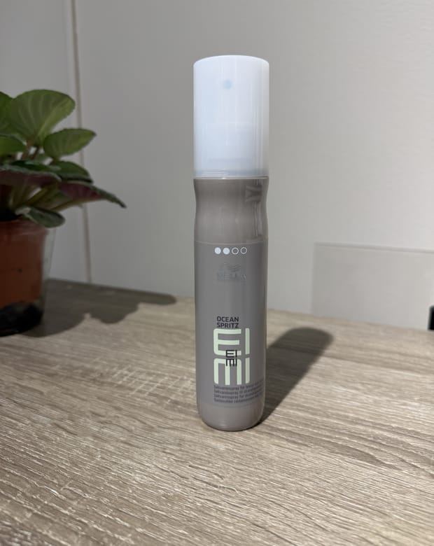Wella EIMI Ocean Spritz saltvattenspray — säljs hos Kvarnens Klippotek, frisör i Uppsala